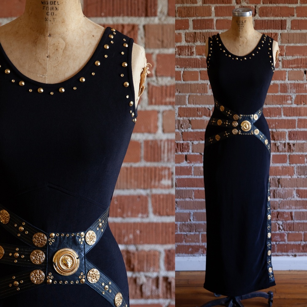 1980s Black and Gold Sleeveless Goddess Body Con Dress